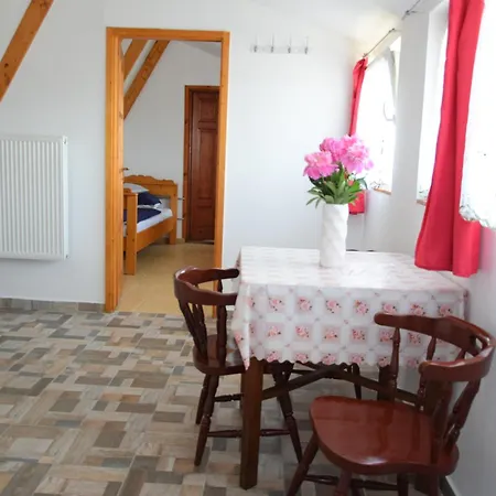 Anna Apartman Apartment