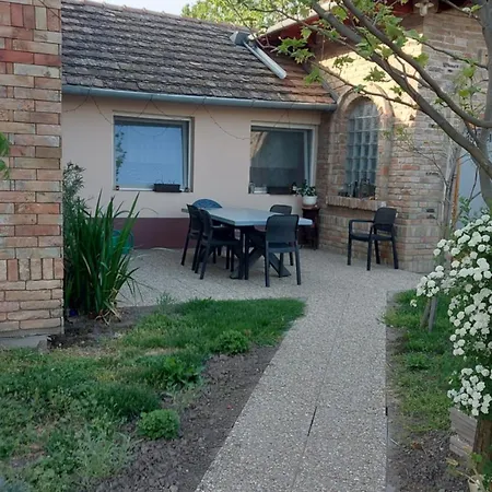 Anna Apartman Apartment *